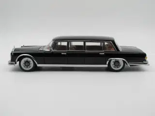 1966 Mercedes-Benz 600 Pullman - 1:18
