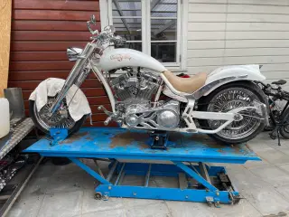 Motor cykel lift 