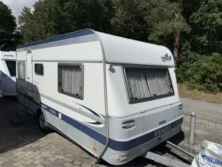 2004 - Fendt Saphir 510 TG   Dejlig vogn med rundsidegruppe og enkelsenge fra Hinshøj Caravan A/S
