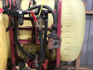 Hardi LX 850 l  + diverse dele