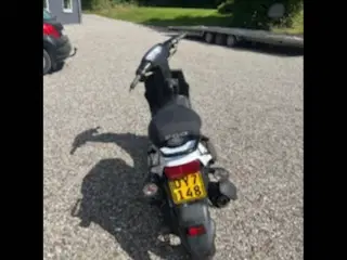 Hot 50 scooter 
