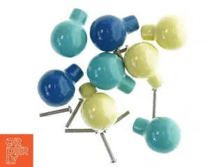 Farvede keramikknopper (str. 4x3 cm)