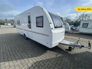 2026 - Adria Adora 572 UT   Adria Adora 572 UT Årg, 2026 4 sovepladser, 5 siddepladser