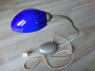 Bordlampe M/Blå Glasskærm