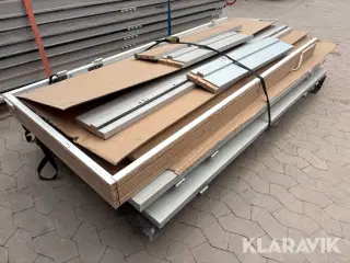 Døre og karme - 4 styk