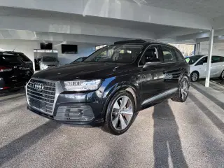 Audi Q7 3,0 TDi 272 S-line quattro Tiptr. 7prs