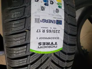 225 / 65 R 17