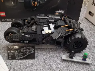 Lego batmobile tumbler