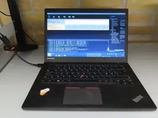 Bærbar computer LENOVO T450s