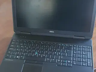 Bærbar Latitude E5540