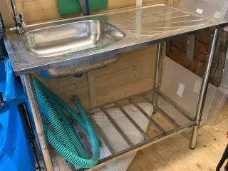 Stålbord