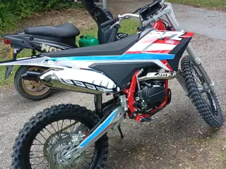 Crosser 250cc