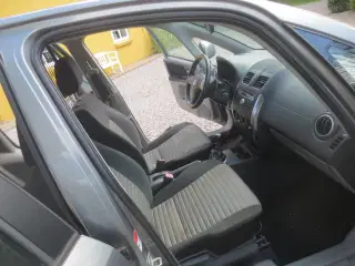 Suzuki SX4 2.0 DDIS Van Uden syn. 