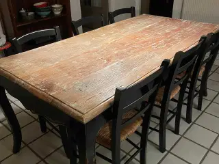 ILVA spisebord af genbrugstræ