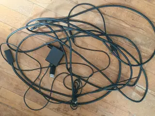 Virtual Reality Index VR Tether + Trident Cables