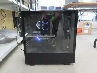 Stationær computer