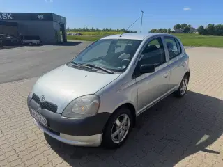 Toyota Yaris 1,0 5dørs Nysynet Benzin 