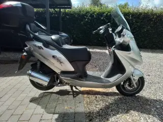 Kymco grand dink 125cc 
