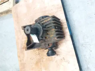 Massey Ferguson 9380 RotorGearkasse LH 6272551M91