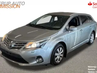 Toyota Avensis 2,0 D-4D DPF T2 Premium 124HK Stc 6g