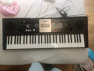 Yamaha Keyboard 