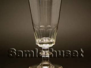 Wellington, slebet Ølglas. H:159 mm.