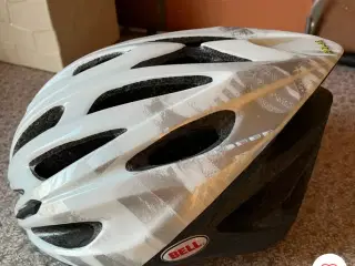 Bell cykel hjelm