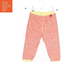 Børnebukser med stjernemønster fra Molo (str. 92)