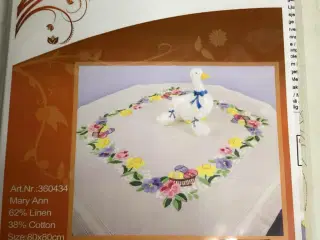 BRODERIKITS / SÆT, BRODERI MØNSTRE ETC. SÆLGES 