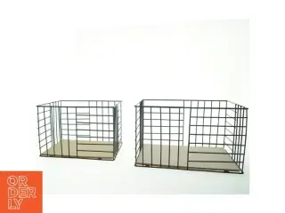 Metaltrådkurve med træbund (str. 22x32x19 & 20x27x18 cm)