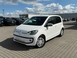 Volkswagen UP Move 1.0
