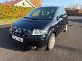 Audi A2 1,2 TDI Advance med servo