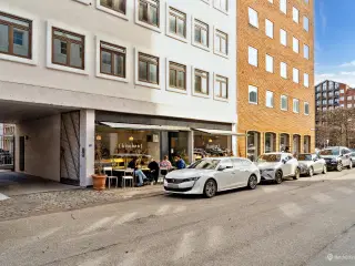 Dronningens Tværgade P-plads
