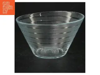 Glas skål (str. Ø. 17 cm)