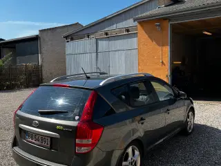 Kia Ceed 1,6 crdi SW