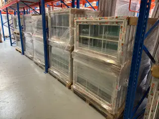 Staldvinduer 119 x 79