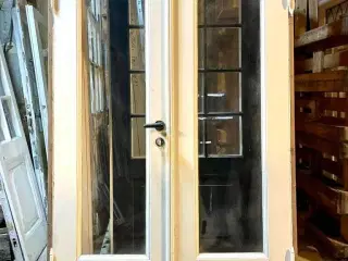 Dobbelt glasdør m. trukket glas