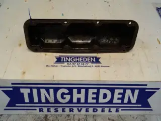 Ford 4000 Ventildæksel 81830062