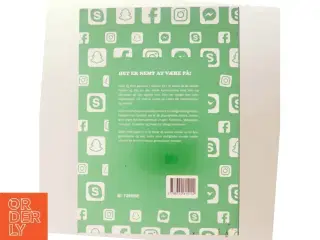 Det er nemt at være på! : en trin for trin-guide til de sociale medier for folk på 50+ (og alle andre, der skal have starthjælp) a