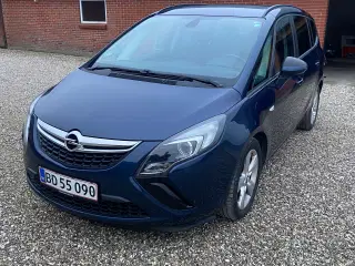 Opel Zafira 1.4 T 2012