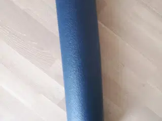 Om Ako Yogamåtte, 61 x 183 x 4 mm, blå