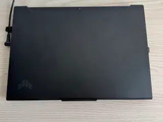 Super ASUS gamer bærbar med RTX 3070 & Intel i7