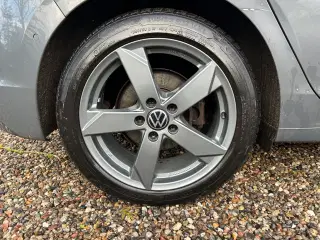 Golf 8 alufælge med vinterdæk 