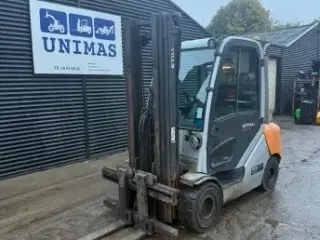 Dieseltruck med fuld friløft