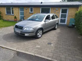 Skoda Octavia 2.0tdi 140hk