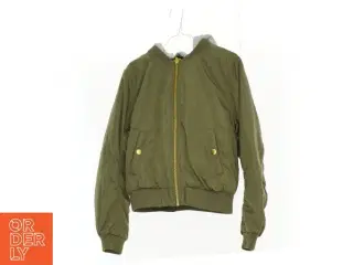Jakke med hætte fra H&M (str. 140 cm)