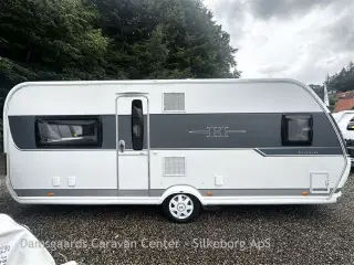 2016 - Hobby Excellent 560 CFe   Dobbeltseng-Gulvvarme-Mover-Telt