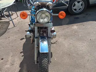 Suzuki gs 850 nysynet med plader