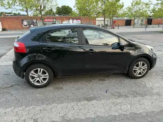 KIA RIO ECO, 31,3 KM/L