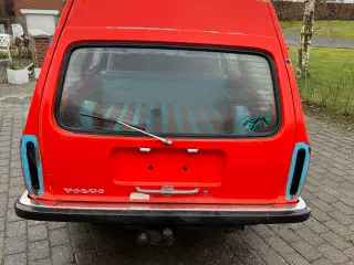 Volvo 145 Van  